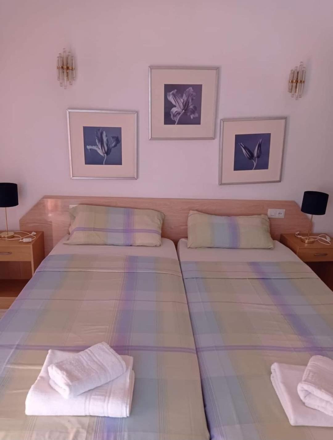 דירות אגיוס גורדיוס Sandy Coast Hospitality מראה חיצוני תמונה